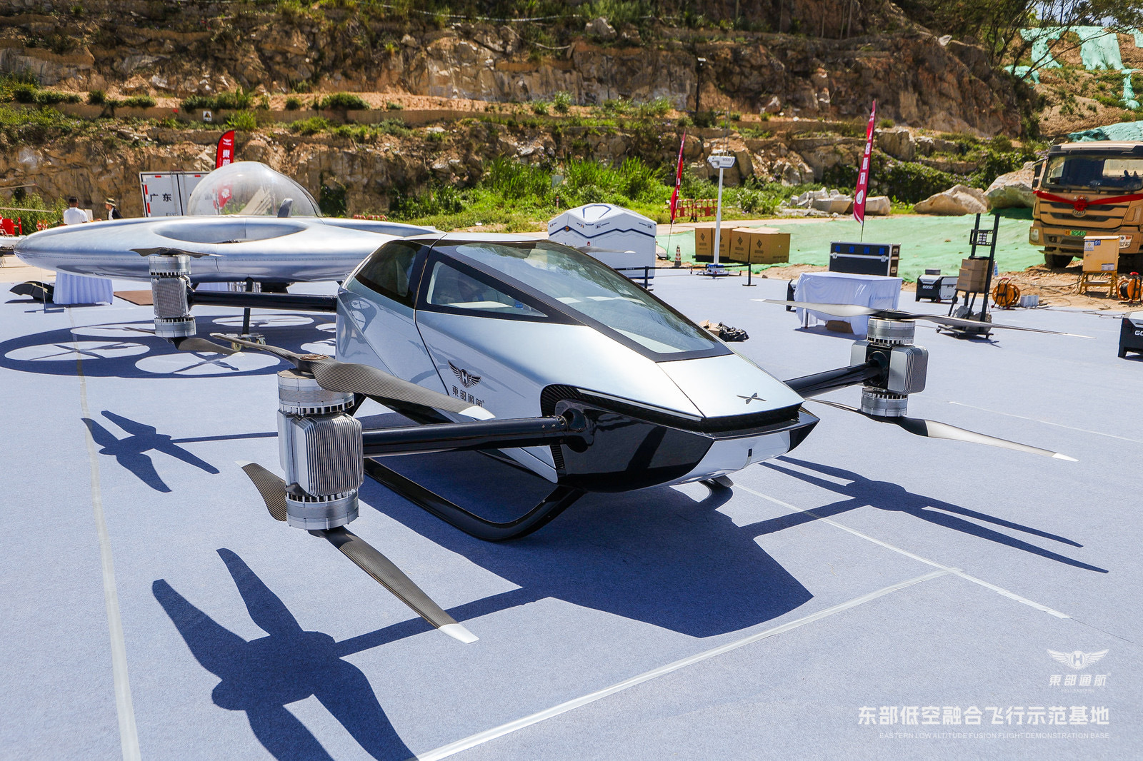 打造低空经济创新策源地——东部通航