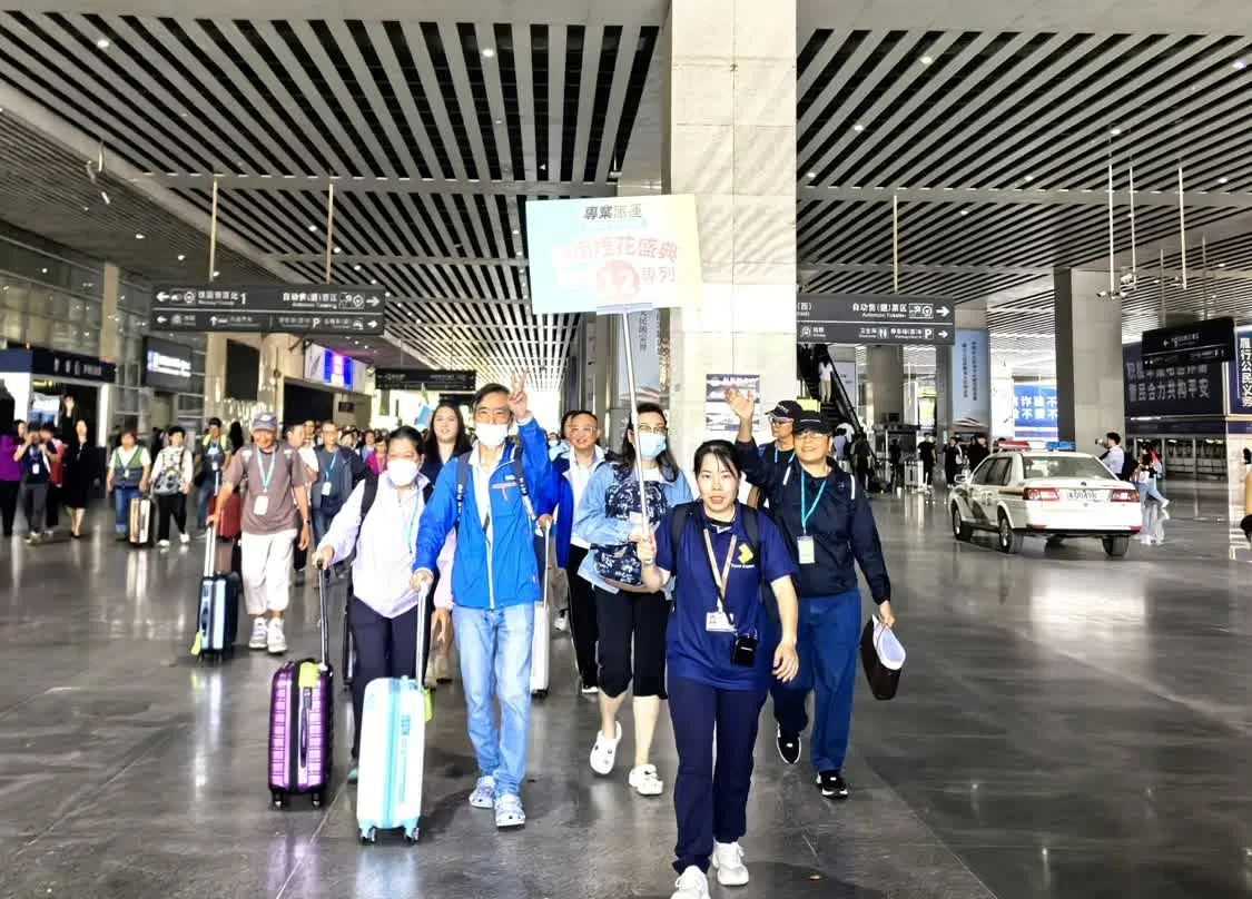 2025年首趟香港旅游專列抵達(dá)長(zhǎng)沙 “萬名港人游長(zhǎng)沙”持續(xù)推進(jìn)