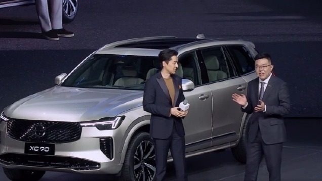 沃尔沃XC90正式上市：支持130km/h紧急避让，首发47.9万元起