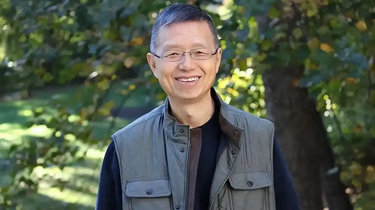 当北大教授成为24小时照护者，胡泳到底经历了什么？