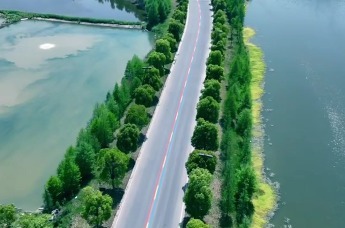 车行画里·彩虹公路｜安徽颍上环湖路解锁多彩仙境之旅