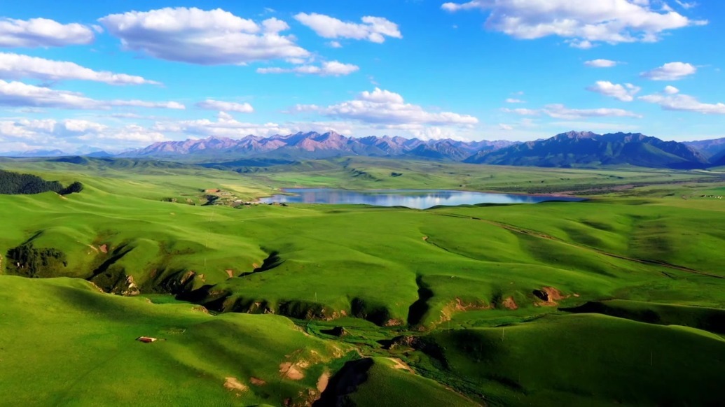 跟随领袖足迹　探寻国安初心