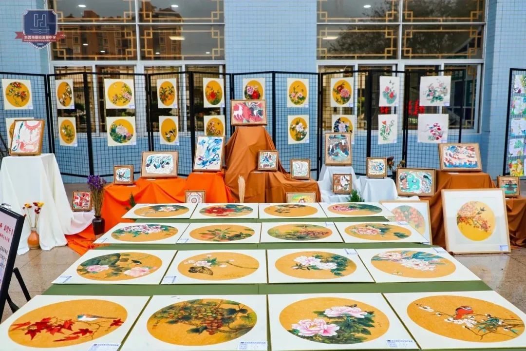 湖景中学工笔花鸟画社团作品