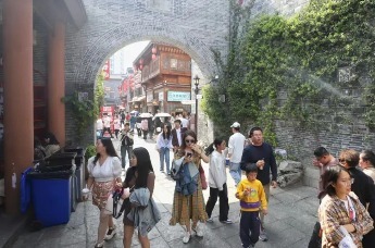 清明假期江西累计接待国内旅游近880万人次 入赣游客占比保持中部第一凤凰网江西_凤凰网