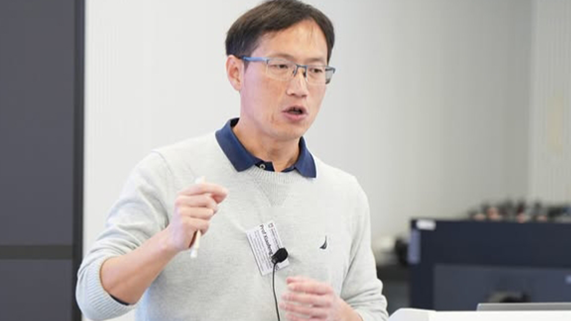 美大学知名华裔教授王晓峰失联数周，妻子首度发声：他为美国奉献，却被当罪犯