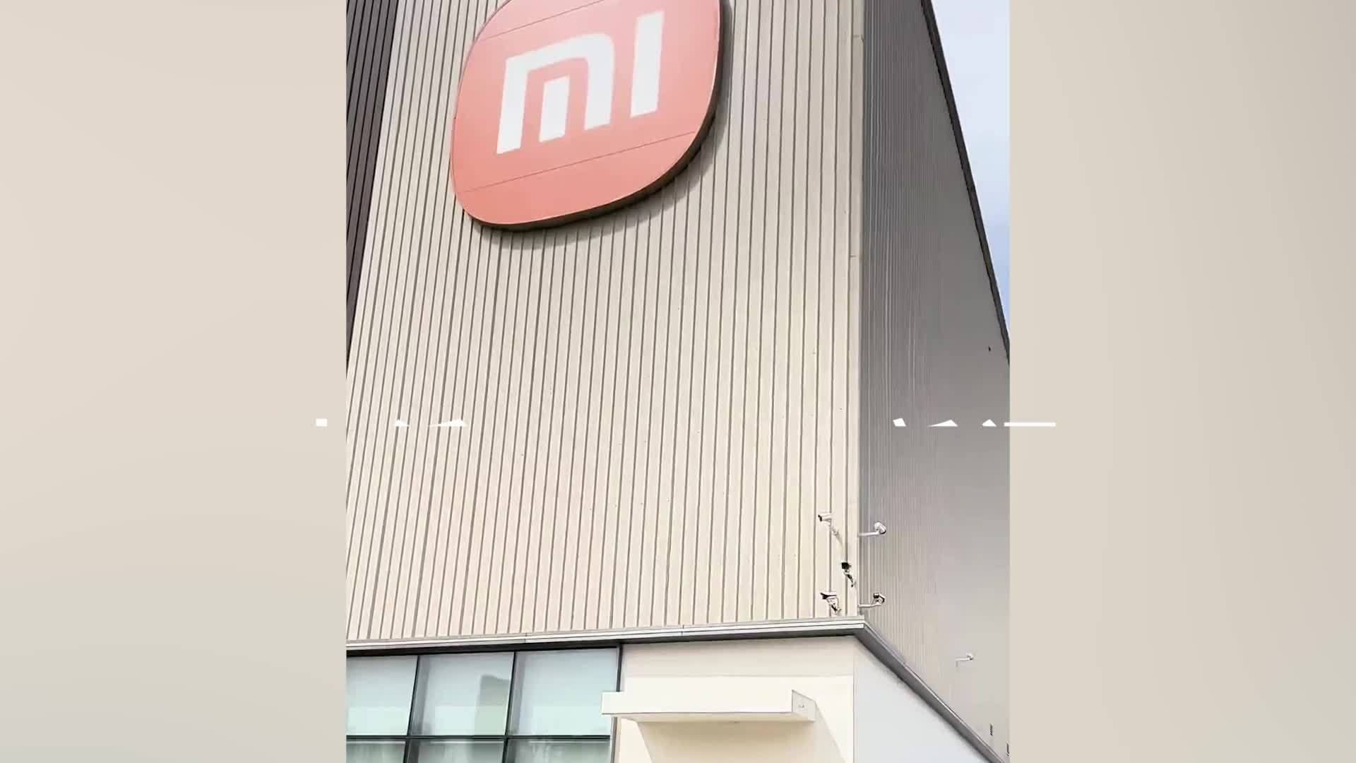 坠崖车主再买小米SU7回应营销质疑：去年底订车等了3个月才提车，没有优惠或折扣