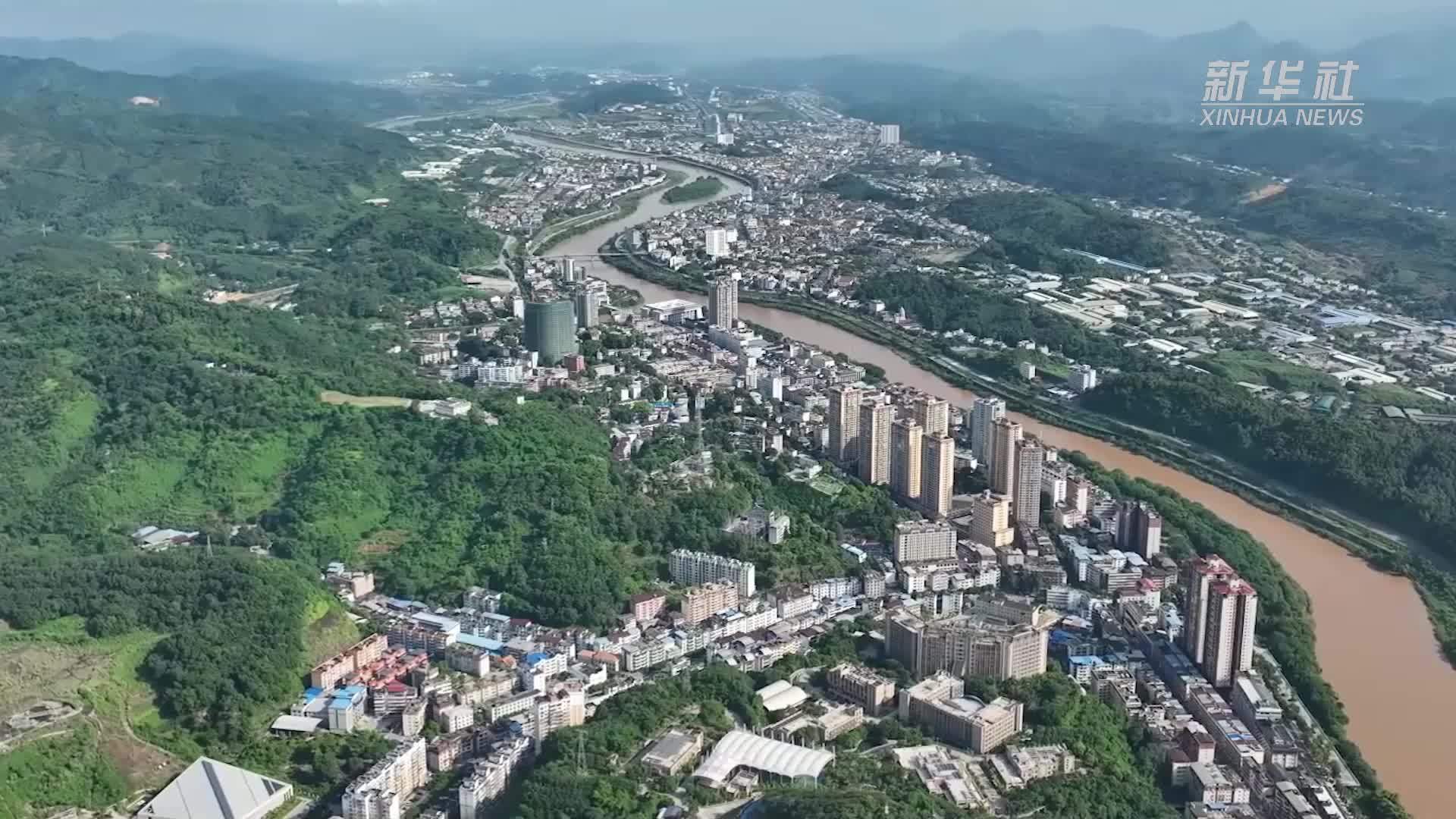 云南河口：跨境职教联通中越文化