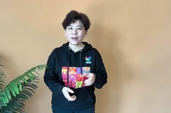 邓亚萍：希望能和诗人刘过携手同游，畅享诗意人生