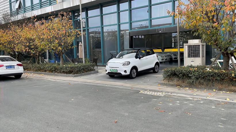 购车4年的零跑老车主收到了退款！这波操作让友商看不懂了