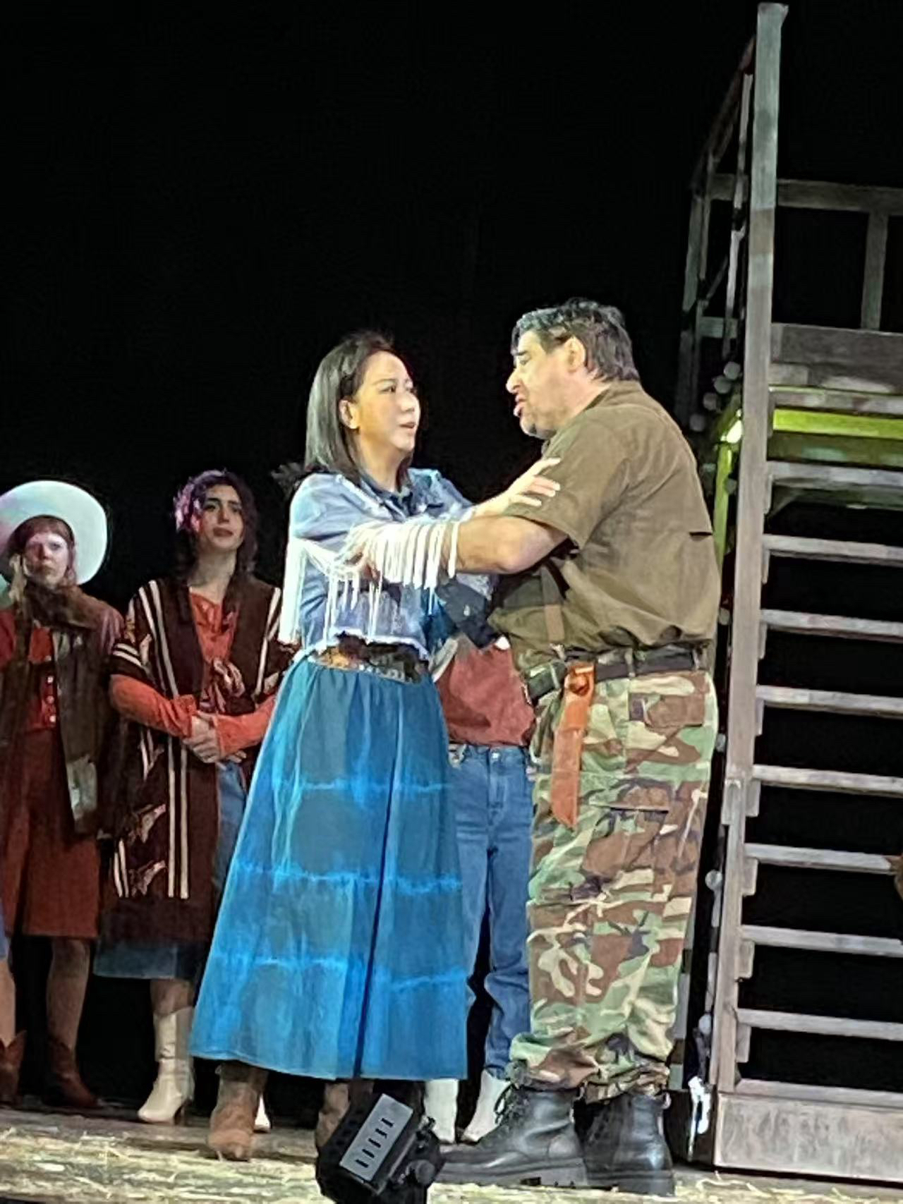 女高音歌唱家黄璐深情演绎米凯拉 惊艳美国NBPAC《卡门》舞台