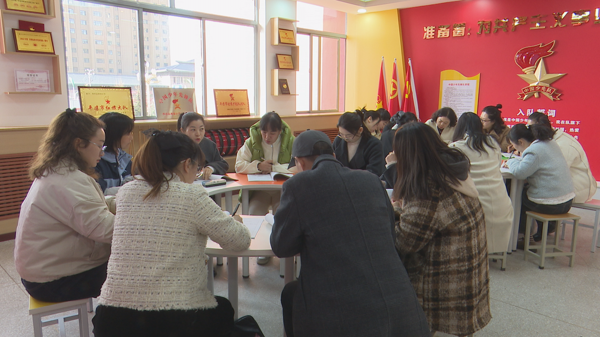 突破传统教学模式　华亭探索未来教育生态
