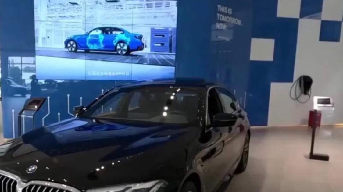 宝马5系跌破29万，四月份车市价格战要卷土重来了？