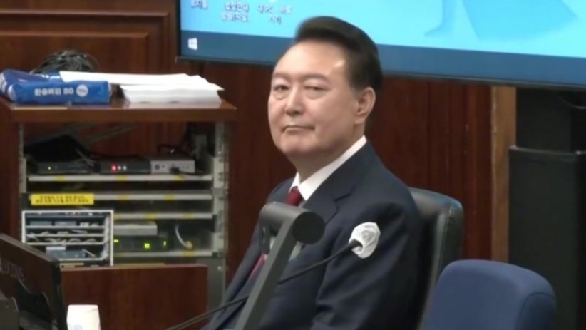 尹锡悦受审现场视频曝光