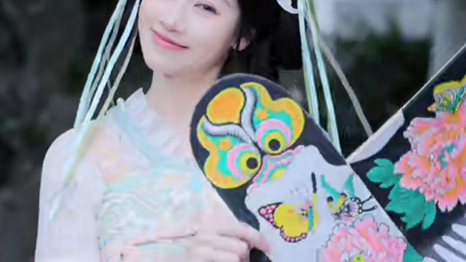 吴柳芳回归一个月涨粉80多万，演讲首谈直播跳舞原因：我要改命