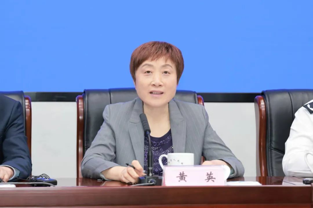 ∆ 发布人：省商务厅一级巡视员 黄英