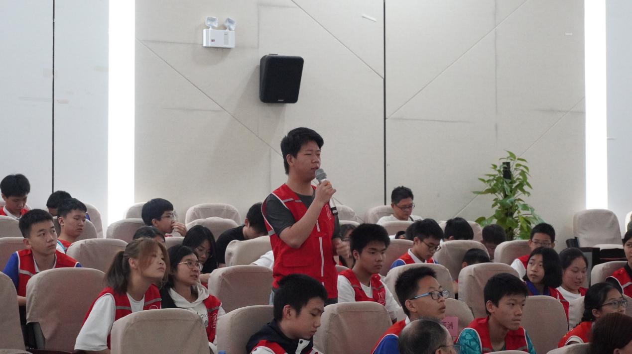 “回归心灵的阅读”龙岗团区委423世界读书日新书公益读书会圆满举办