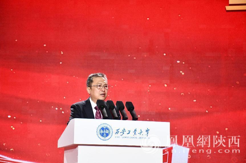 西安工业大学校党委书记侯成义