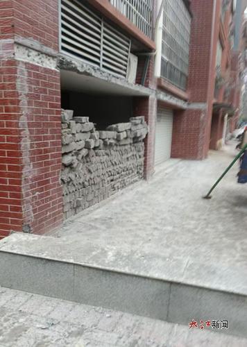17号车库外扩墙体已被拆除