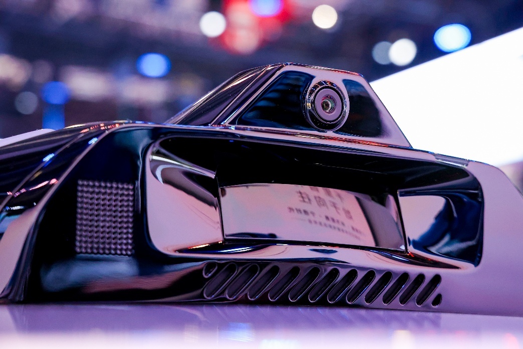 “怕死”才是第一生产力!这车装了10颗激光雷达