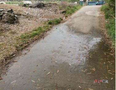 水渠尚未完工。(受访者供图)