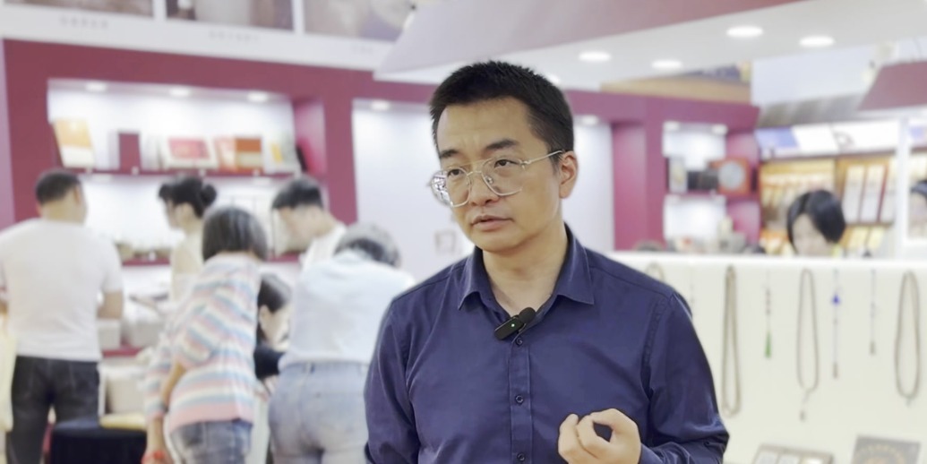 对话日光山丘经理顾东晓：木质手串有假的吗