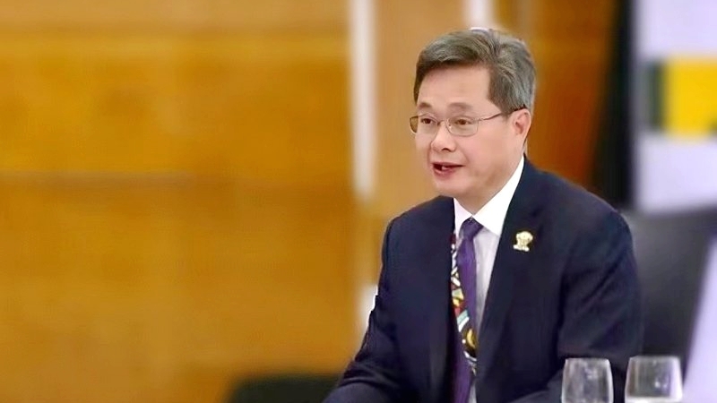 中国财长：主张平等对话协商解决贸易争议 坚定维护自身正当权益