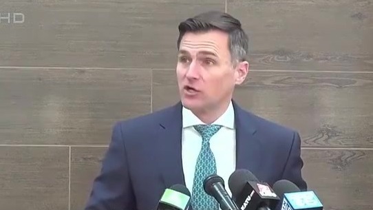 美国12州共同起诉特朗普政府加征关税违法