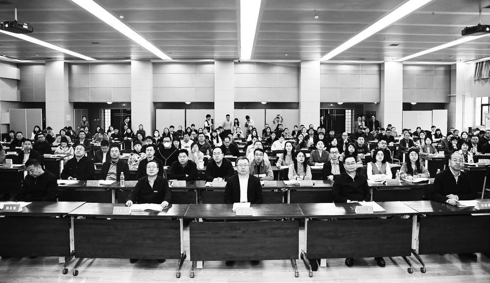 4月21日，2025年甘肃省知识产权宣传周启动仪式暨专利转化运用对接活动在兰州大学举行。新甘肃&middot;甘肃经济日报记者　瞿娟　摄