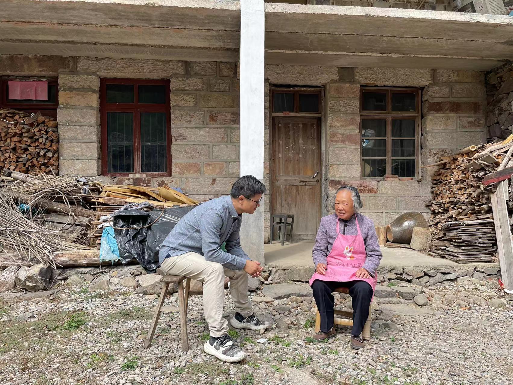 从“空心村”到“网红村”：一封感谢信背后的振兴之路——浙江万里学院“智”绘善见村共富新图景