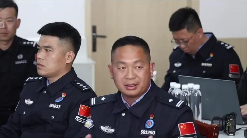 排依克边境派出所所长彭明有：感恩大自然，感恩前辈