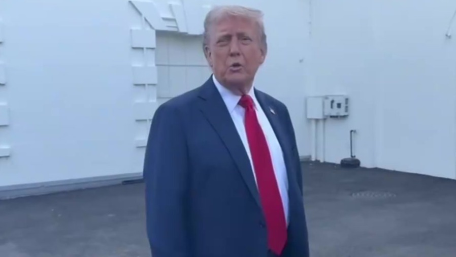 特朗普再次暗示下调对华关税！美媒爆或削减一半以上