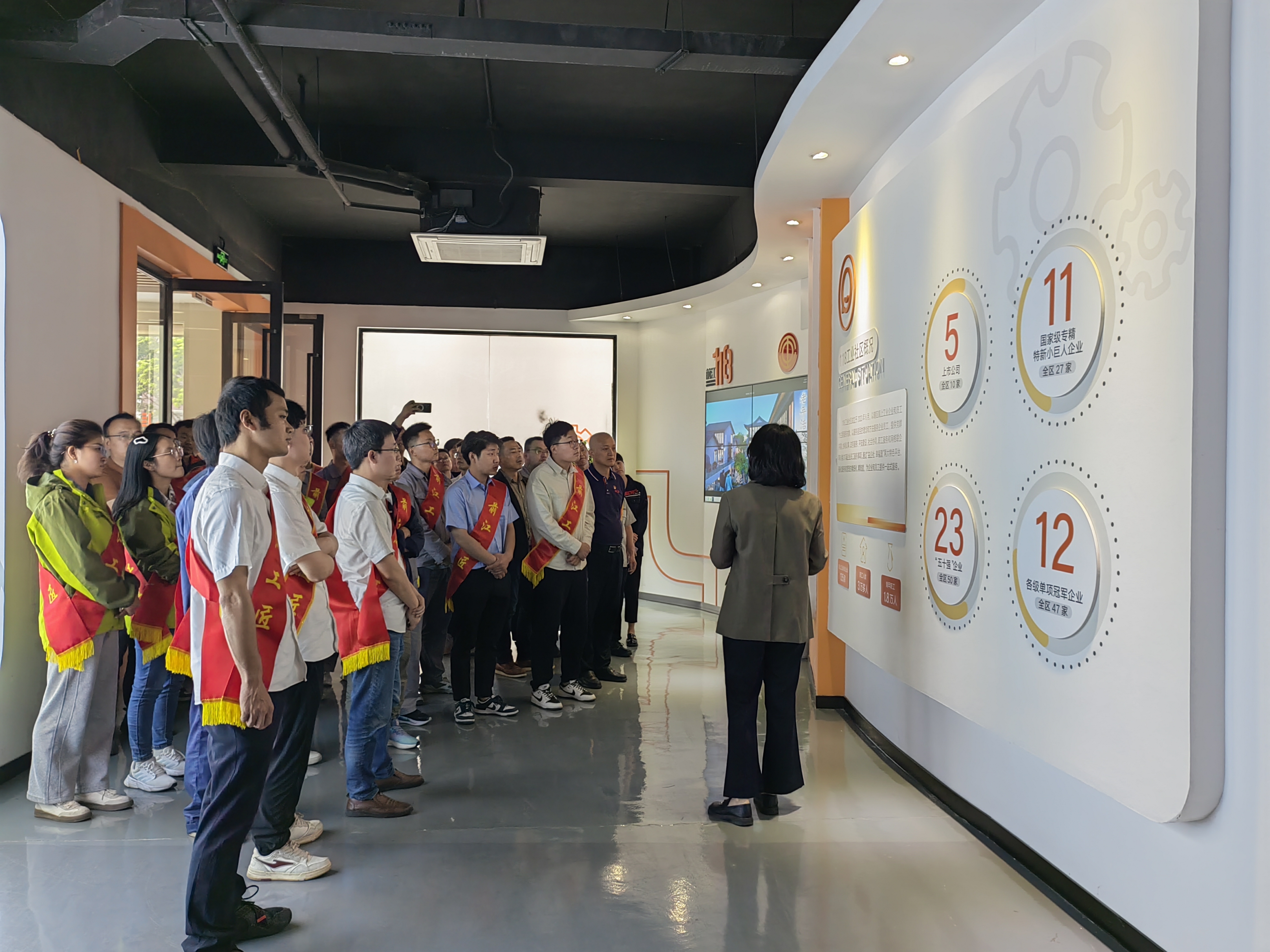 打造新时代工匠  培育新质生产力 江北区锻造前江劳模工匠成长新模式
