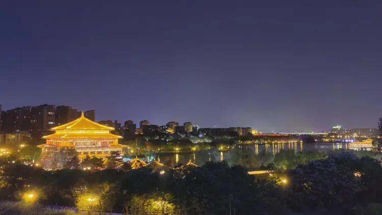 曲江池实景图