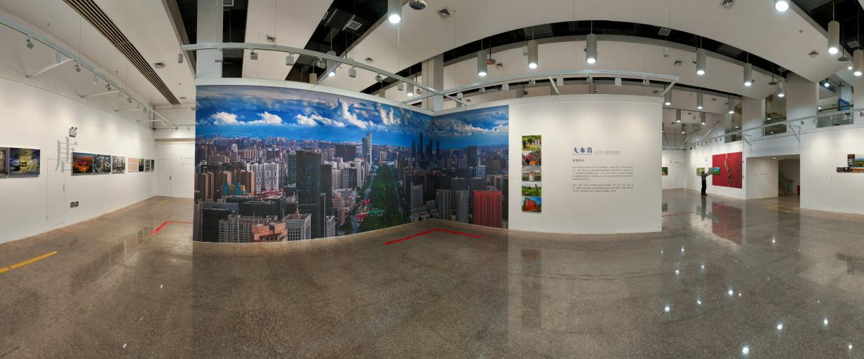 《大秦岭—生态与人文影像作品巡展》在西安美术学院开幕
