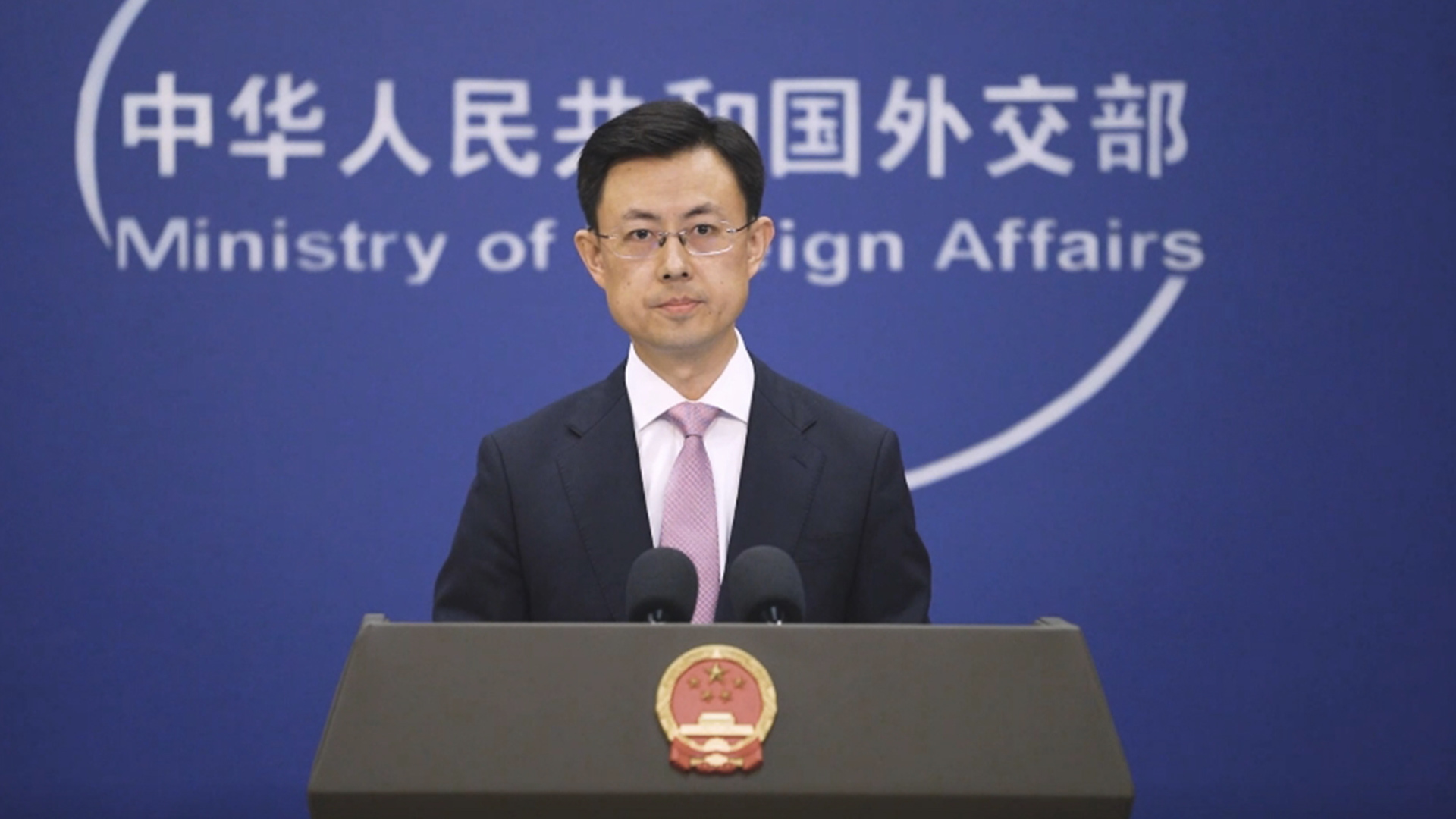 “玩火者必自焚”外交部回应美菲“肩并肩”军演