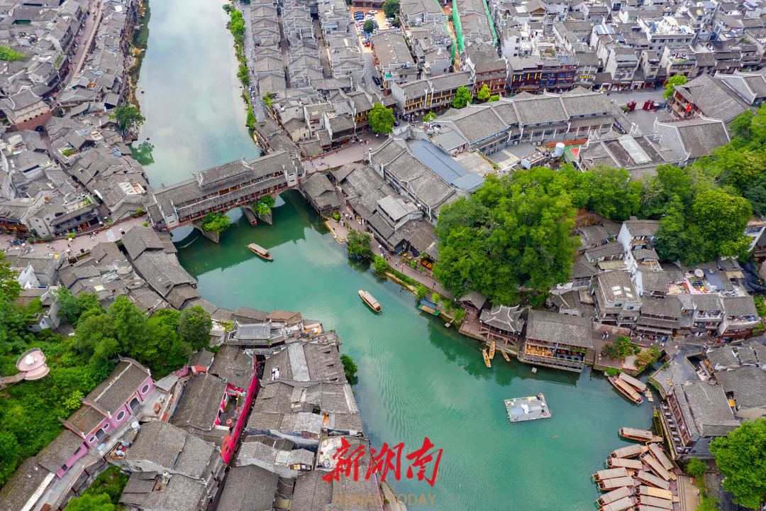 凤凰古城。刘振军 摄