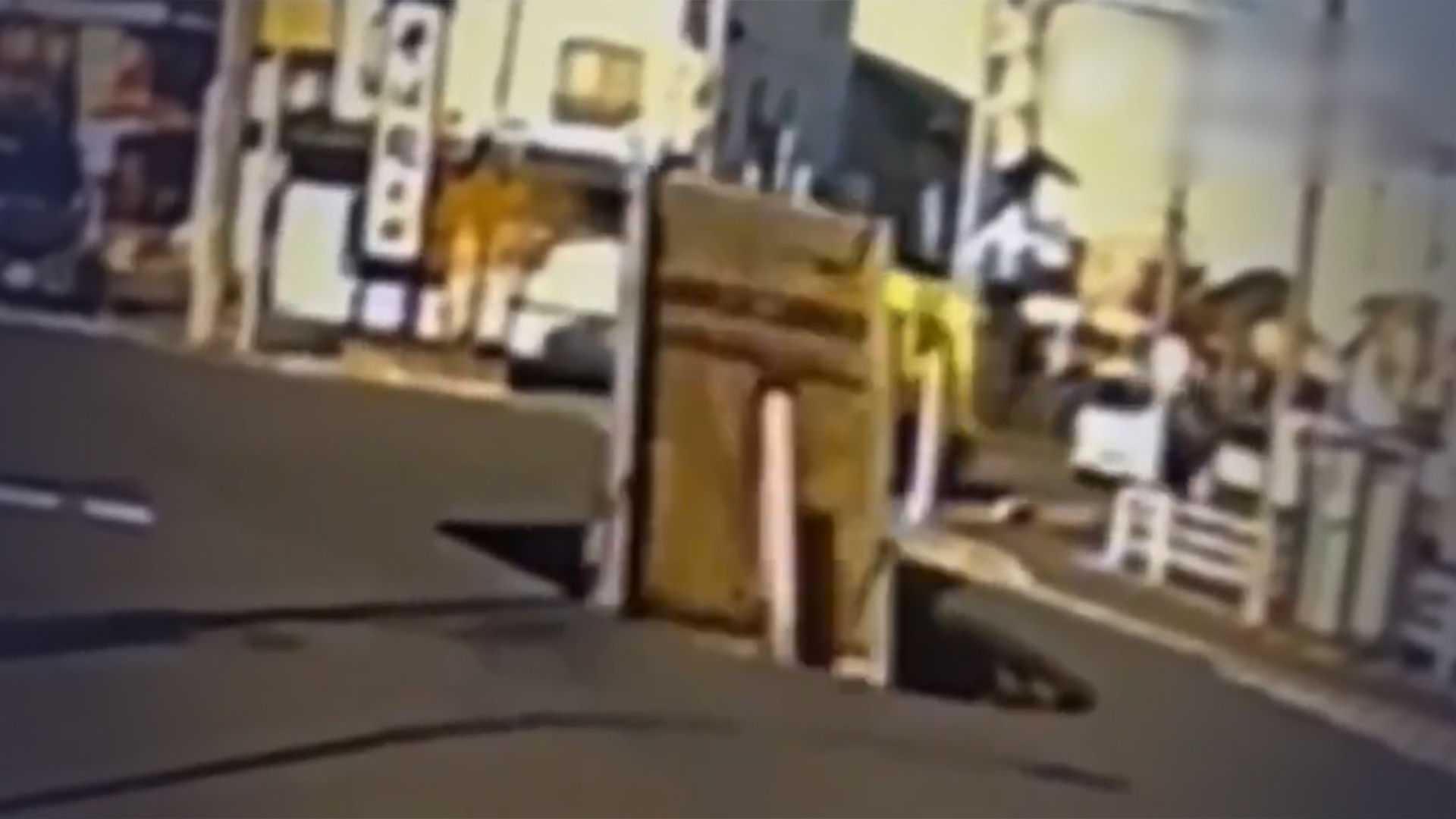 日本大爷坠坑已近3个月生死不明，当地政府预计5月中旬重启救援