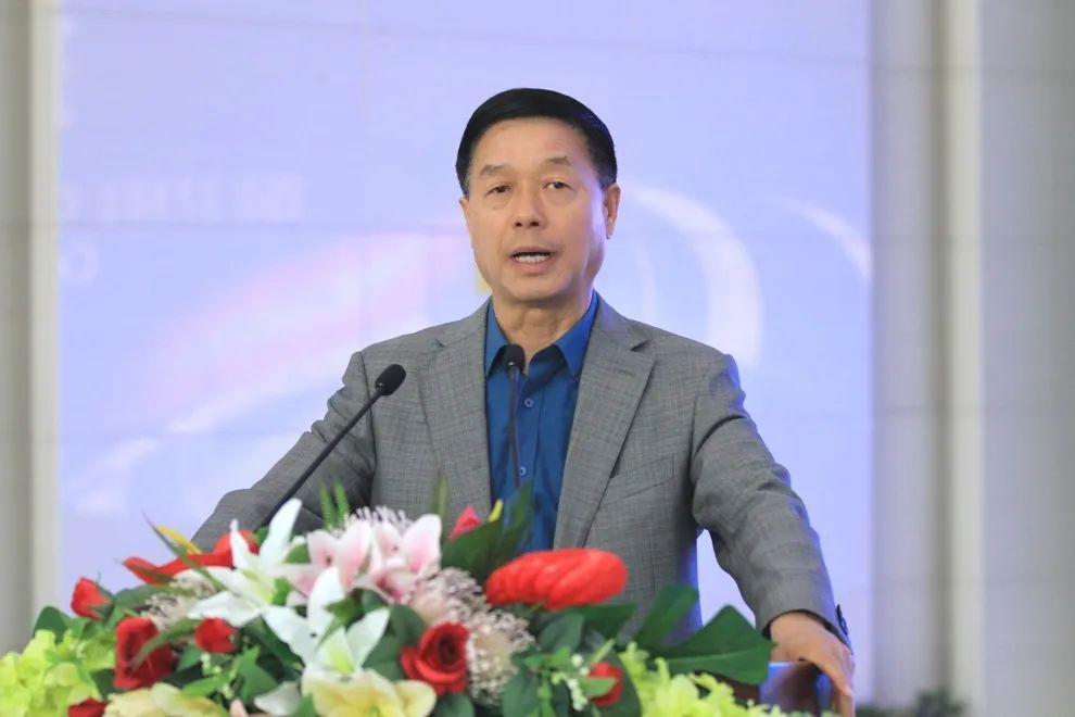 东岳集团党委书记、董事长张建宏总结讲话