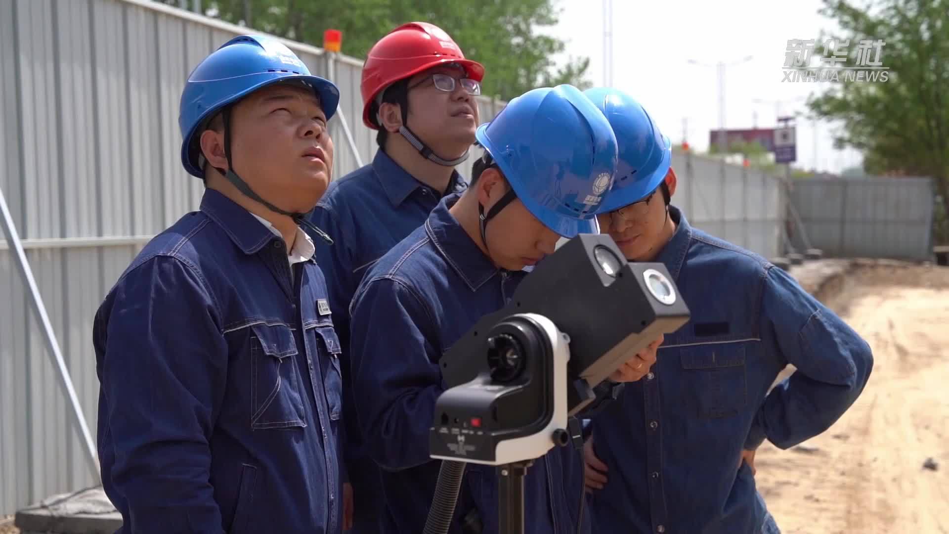 电网“激光炮”清障，高效又安全