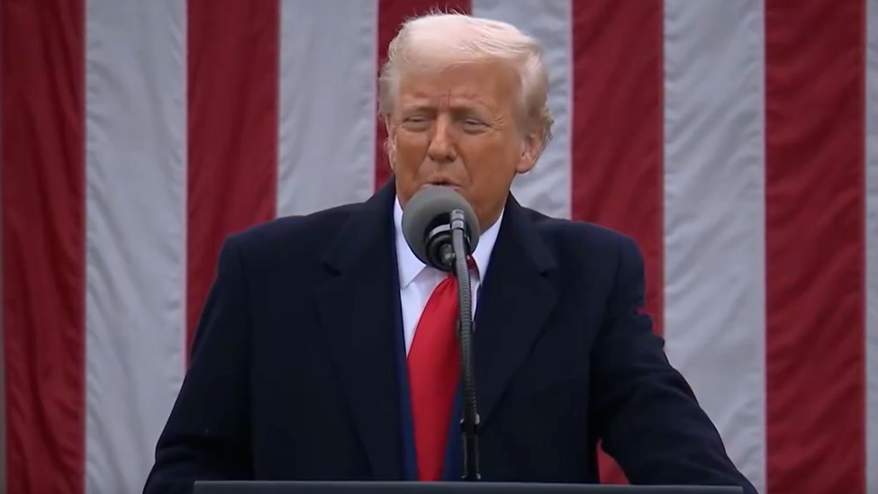 一年损失900亿，美又一行业崩溃，欧洲集体抵制，中方取得胜利