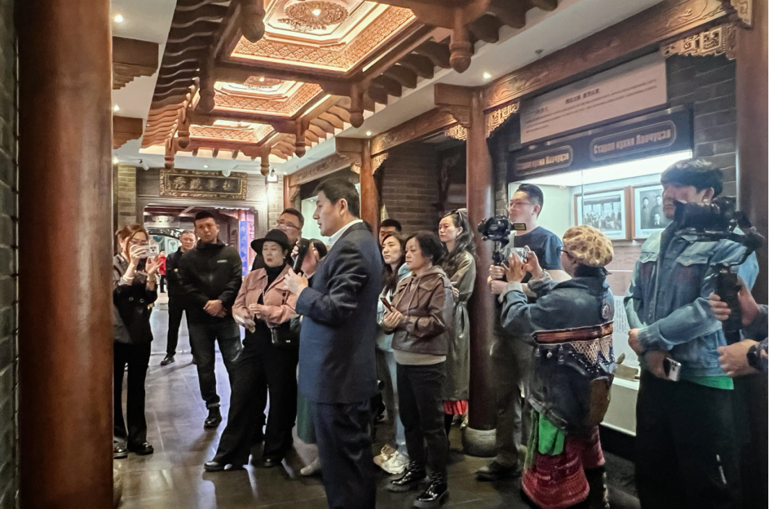 （老厨家春韭节品鲜会现场，滨江官膳博物馆体验之旅）