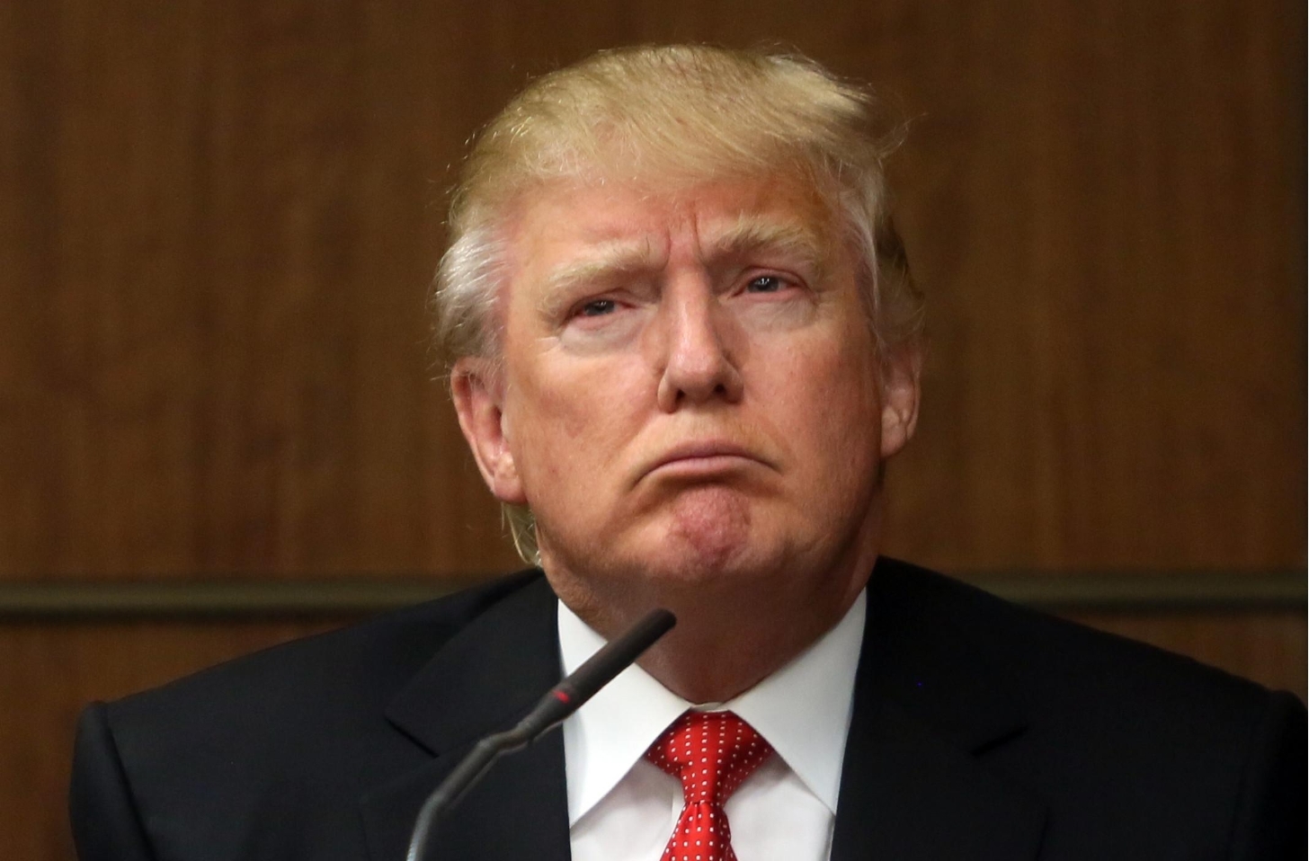 特朗普“认怂”：我从没想过解雇鲍威尔，都是媒体在炒作