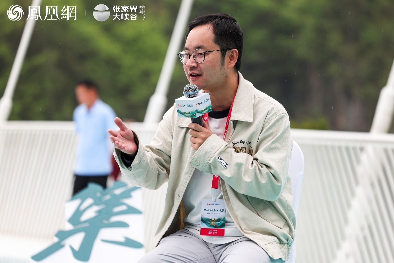 第五季中国诗词大会冠军彭敏在“华人国学大典乙巳春集”上分享。