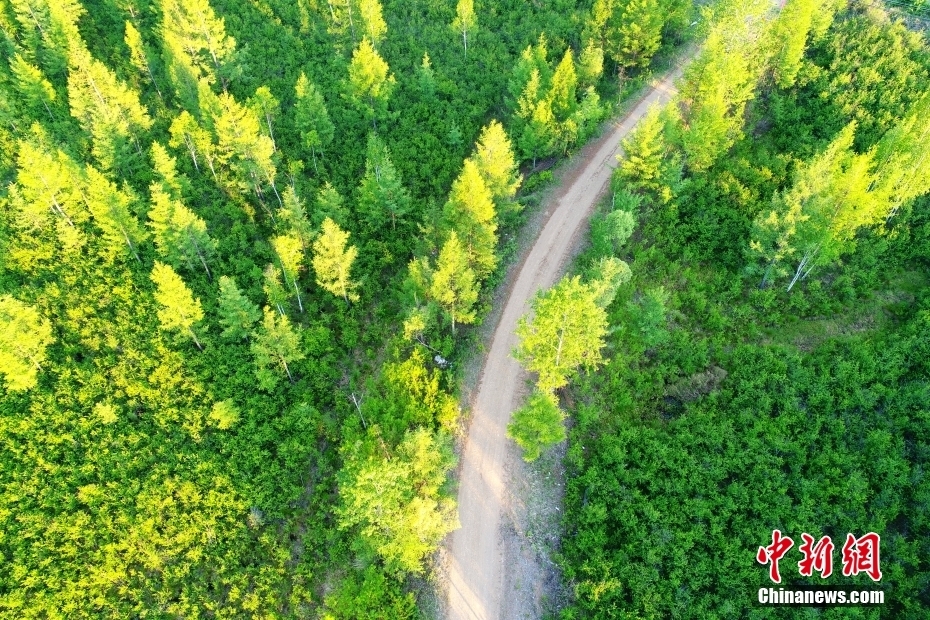 瞰！“云端”下的缤纷地球