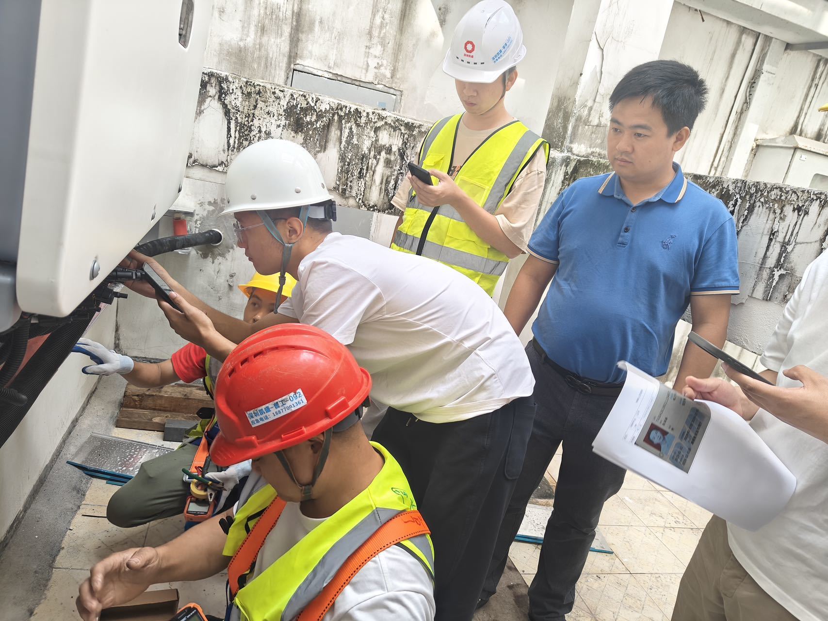 【建证&middot;先行示范】中建科工虚拟大学第六立面改造与能源提升项目首所学校并网圆满成功