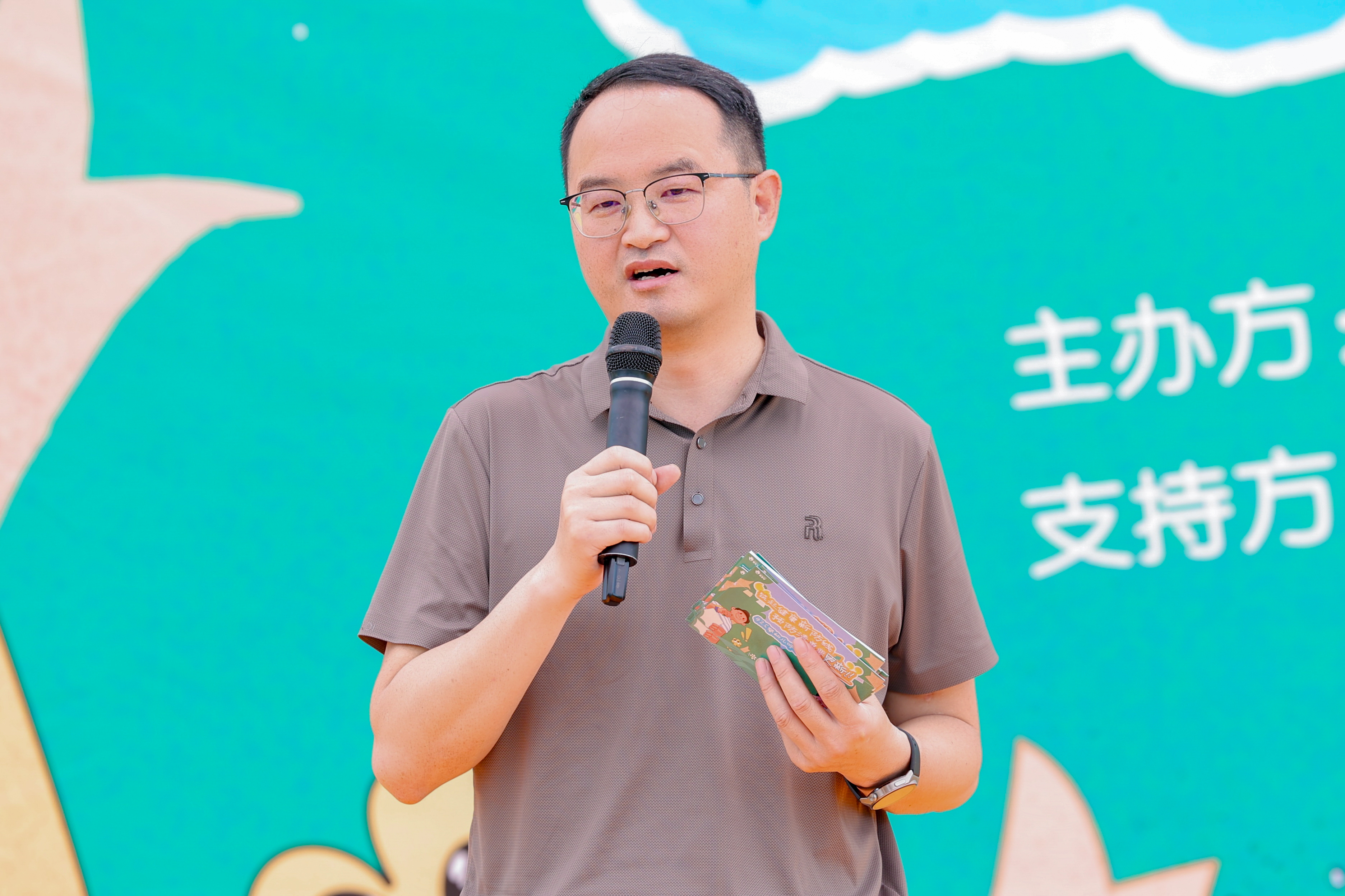 南山区医疗集团总部周健伟主任