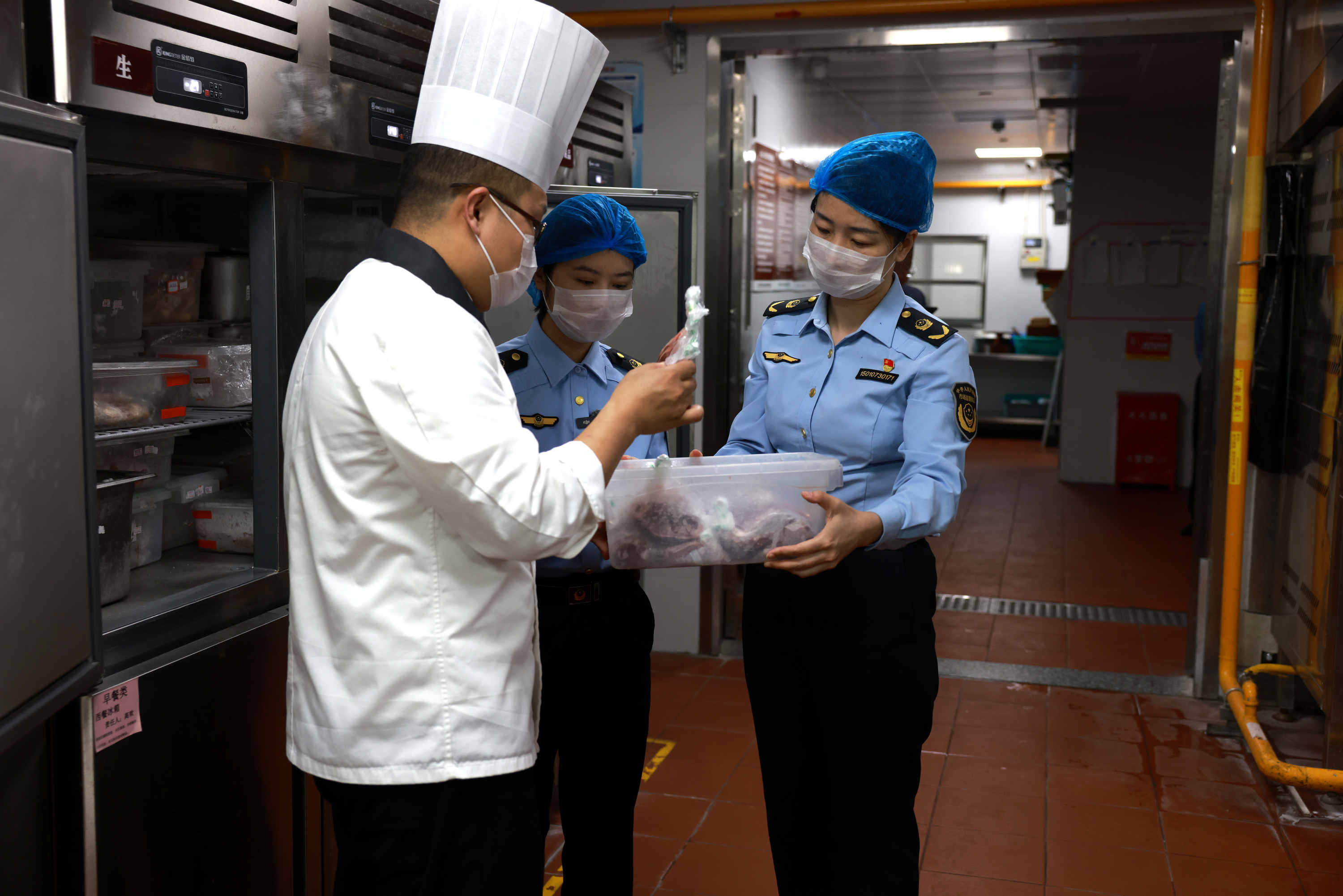 让您的假期“食安食美”！济南市市场监管局开展“食安护佳节”行动