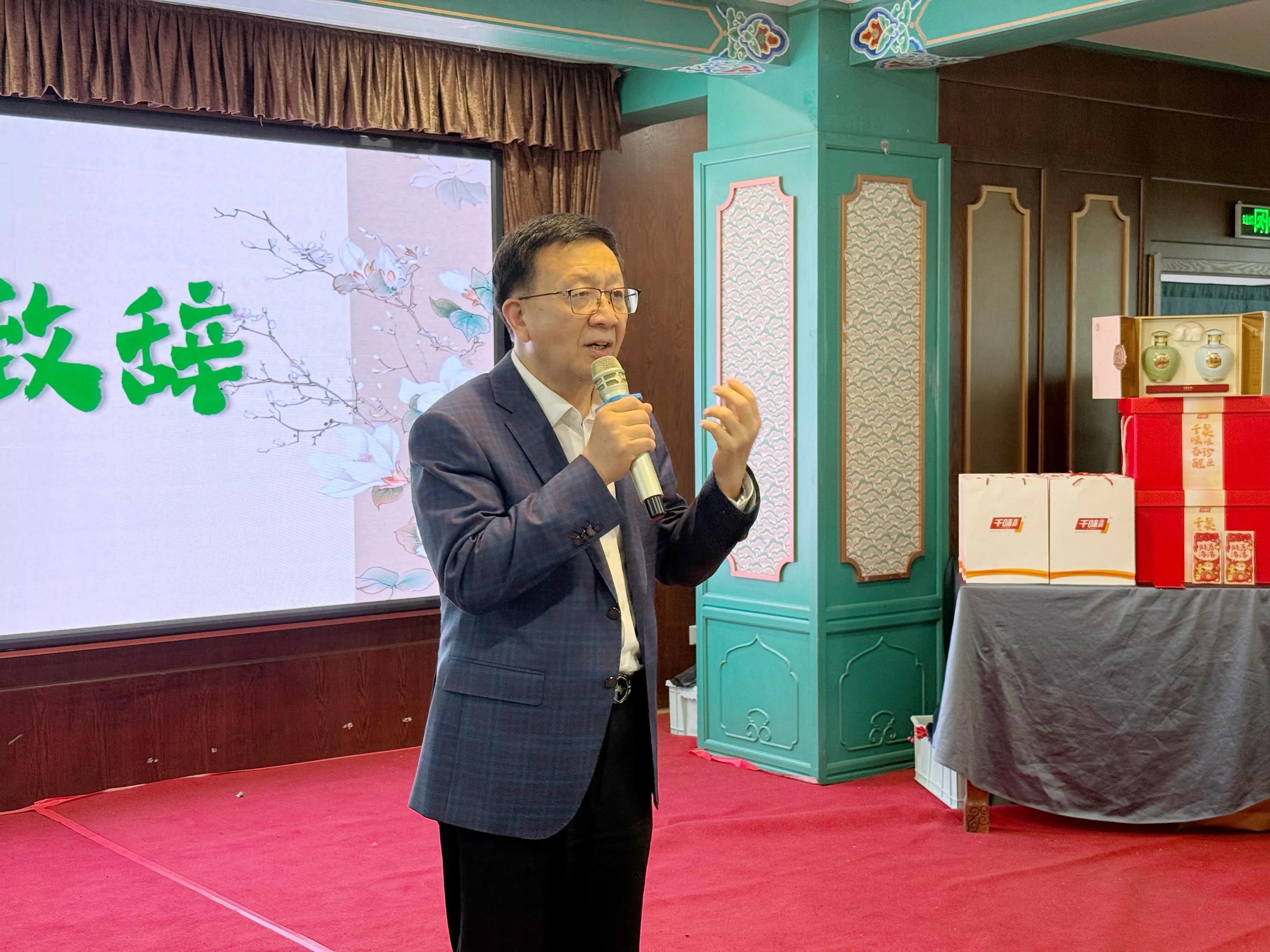 【早酒醒春&middot;文化盛宴】2025春季收官之作：杜康小封坛邂逅千味央厨，郑州早酒书写中原新篇章