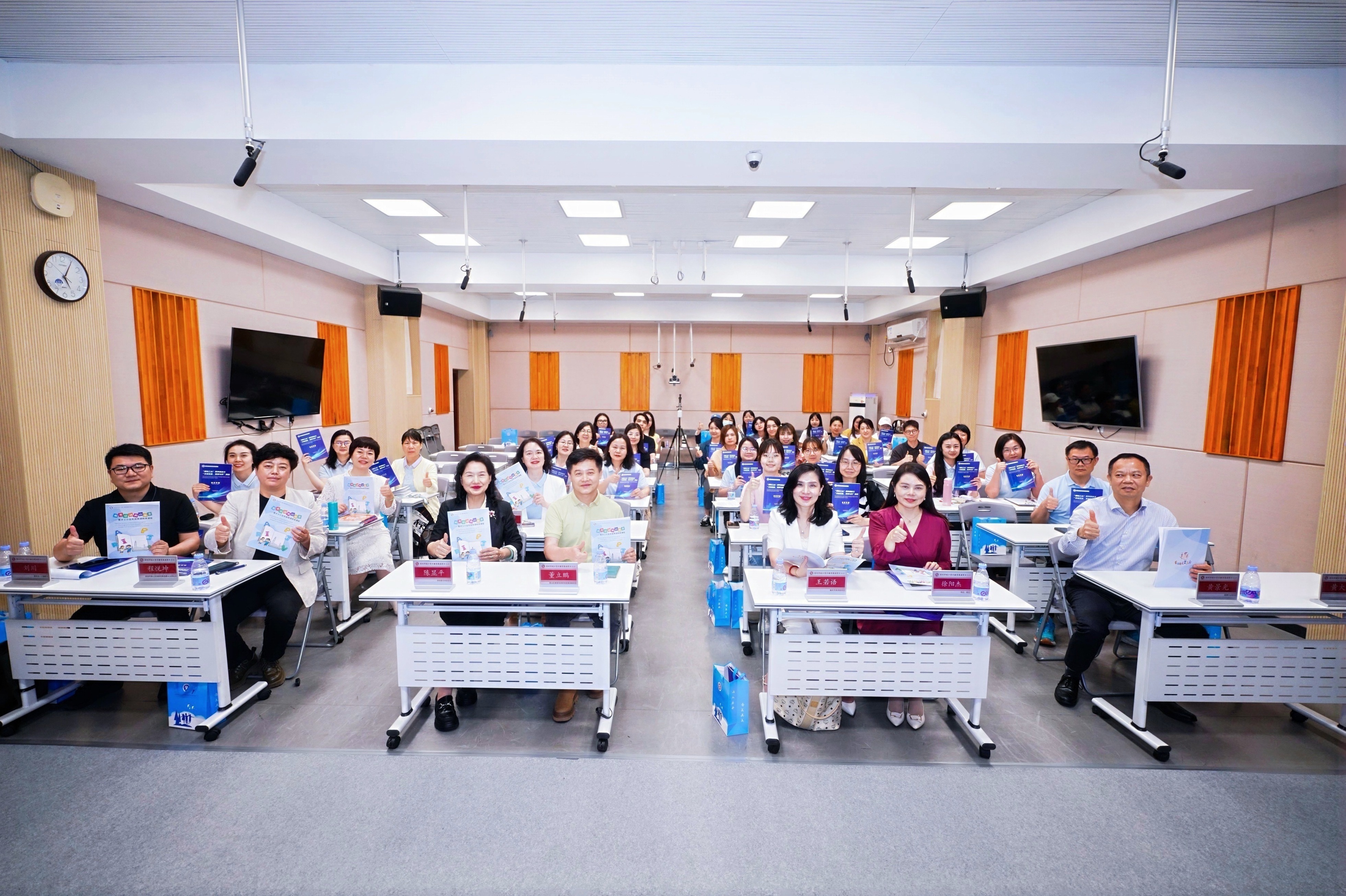 育才三小举办“交流互鉴，美美与共”活动，助力南山教育国际化发展