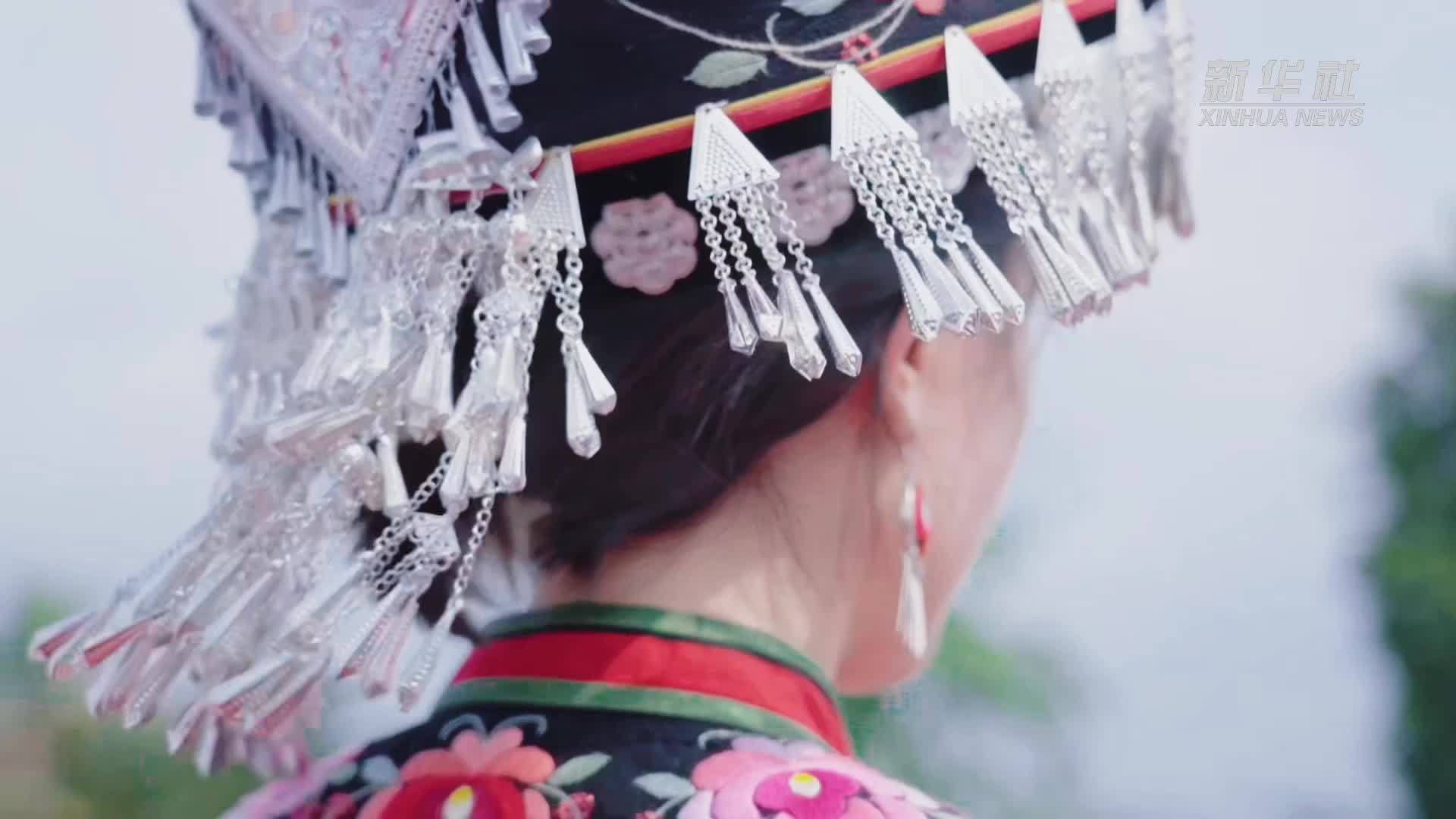 舞起左脚共欢乐 云南牟定“三月会”启幕